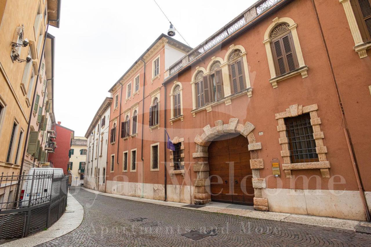 Un Nido Sull'Arena - Royal Welcome Verona Exterior foto